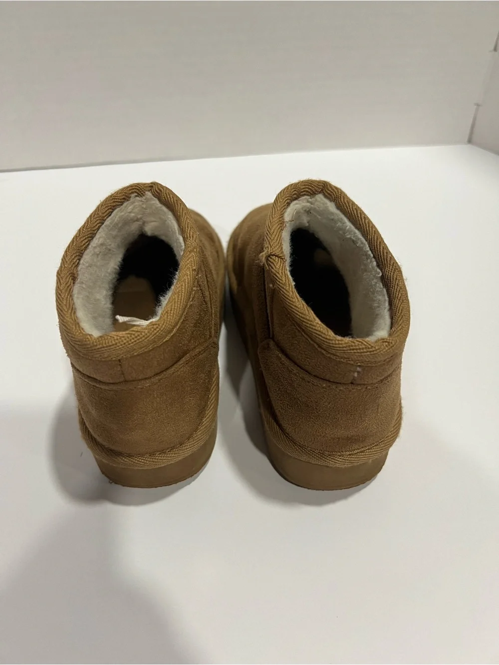 Girls Fleece Lined Boots Size12 Brown